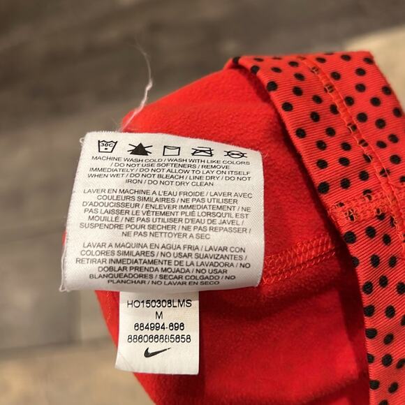 Nike Pro Women's Polka Dot Half Zip Activewear Pullover Red Black Size M - Picture 7 of 8